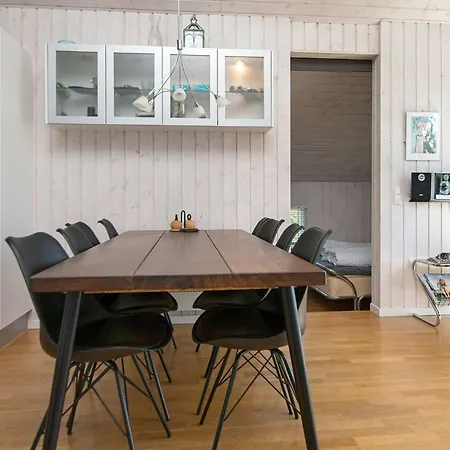 Two-bedroom Holiday In Juelsminde 4 * Juelsminde